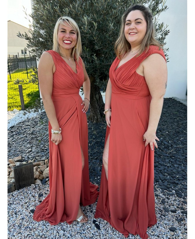 ROBE NAEVA PULPEUSE