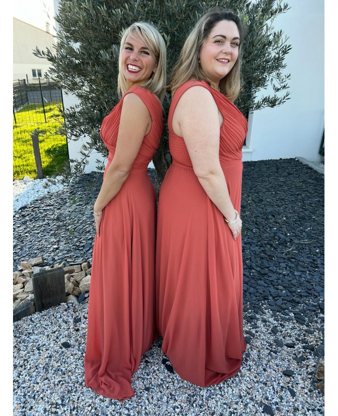 ROBE NAEVA PULPEUSE