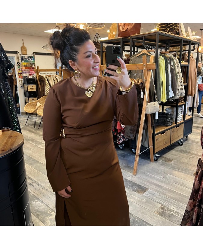 ROBE LEONTINE PULPEUSE